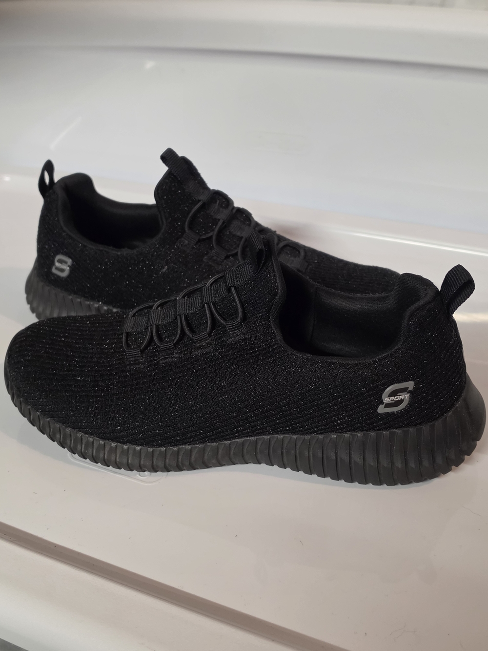 Skechers Women's Black Slip-On Knit Sneakers with Cushioned Sole